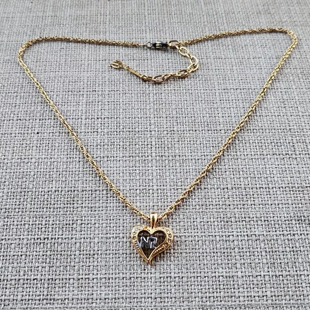 Nina Ricci Women Necklace Gold Tone Heart Shape Pendant Jewelry - Picture 3 of 11